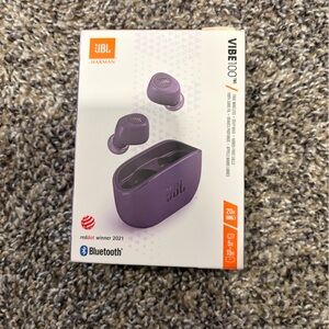 NWT JBL Vibe 100 TWS Earbuds
